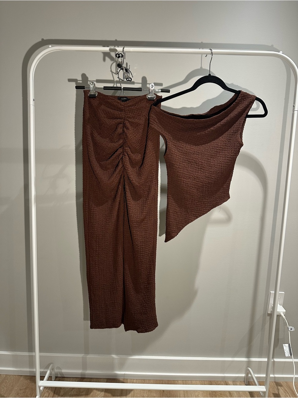 Brown Two-Piece Textured Knit Set - Ruched Skirt & Asymmetric Top